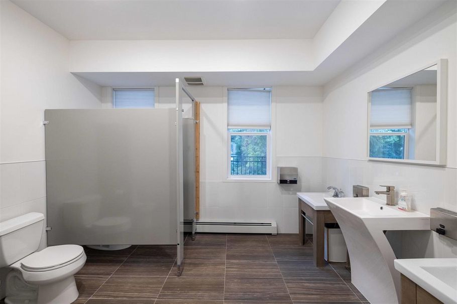 4355 Granville Street Vancouver, BC - 19