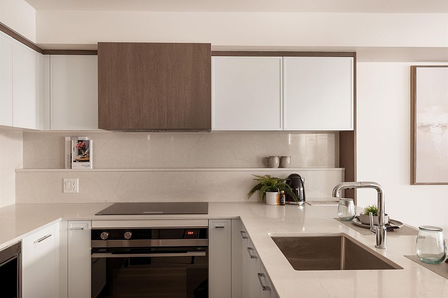 101 378 W 45th Avenue Vancouver, BC - 4