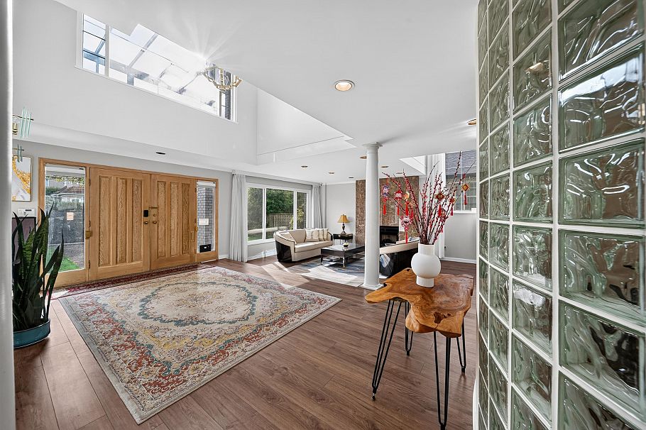 5483 Columbia Street Vancouver, BC - 11