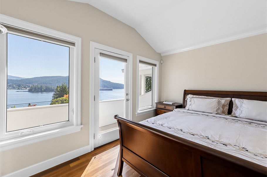 791 Beachview Drive North Vancouver, BC - 23