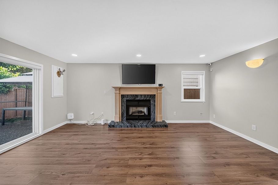 5483 Columbia Street Vancouver, BC - 16
