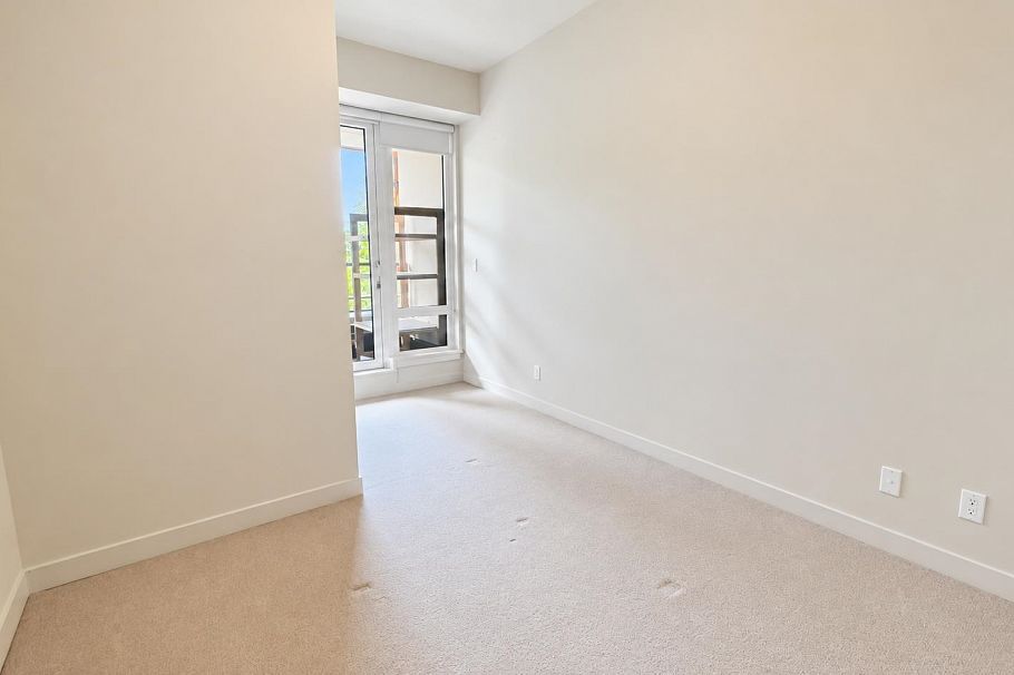303 4408 Cambie Street Vancouver, BC - 10