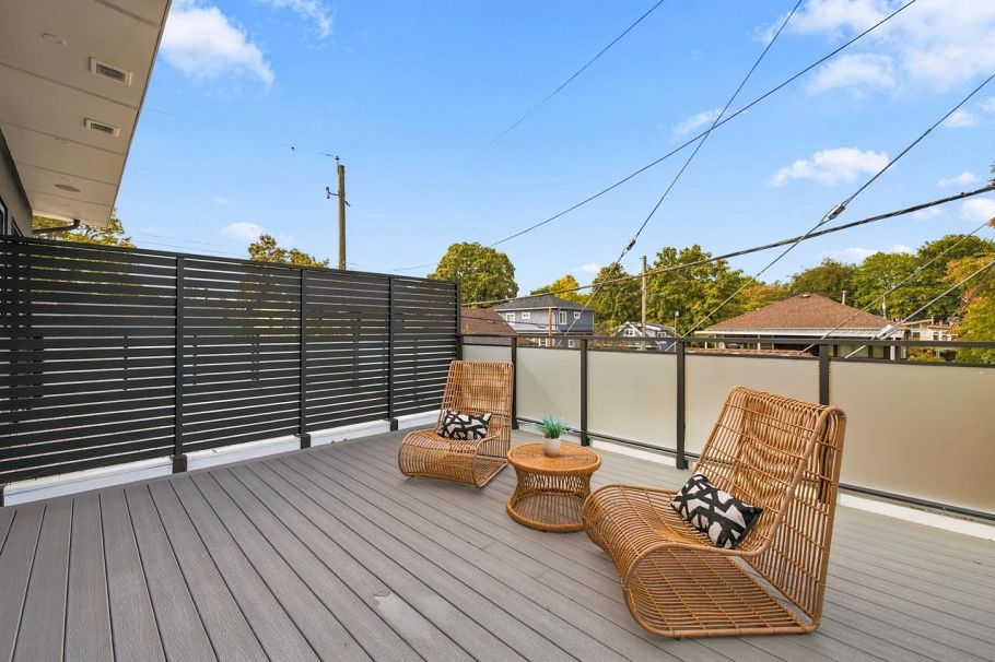 2 2509 Kitchener Street Vancouver, BC - 20
