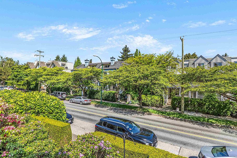 204 876 W 16th Avenue Vancouver, BC - 13