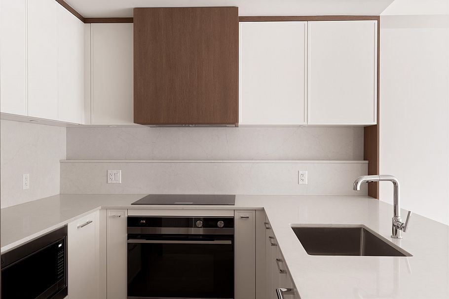 207 378 W 45th Avenue Vancouver, BC - 3