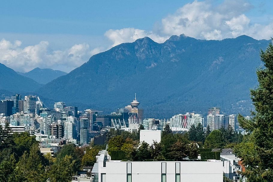 303 4408 Cambie Street Vancouver, BC - 21