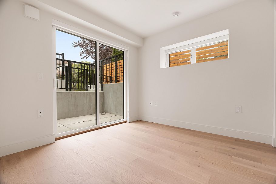 101 378 W 45th Avenue Vancouver, BC - 9