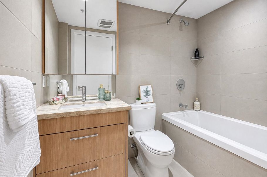 809 168 W 1st Avenue Vancouver, BC - 13