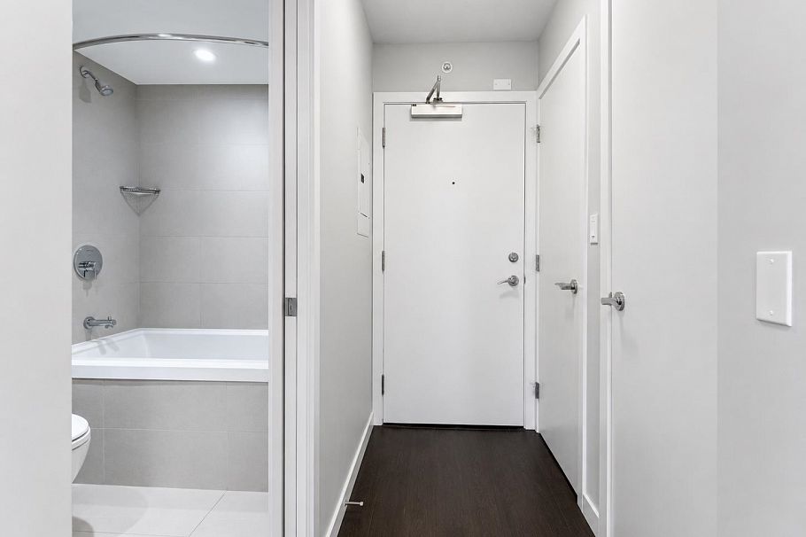 809 168 W 1st Avenue Vancouver, BC - 14