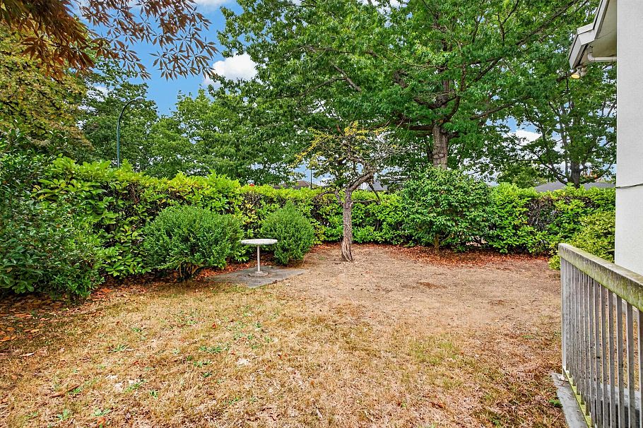 3660 E 22nd Avenue Vancouver, BC - 33