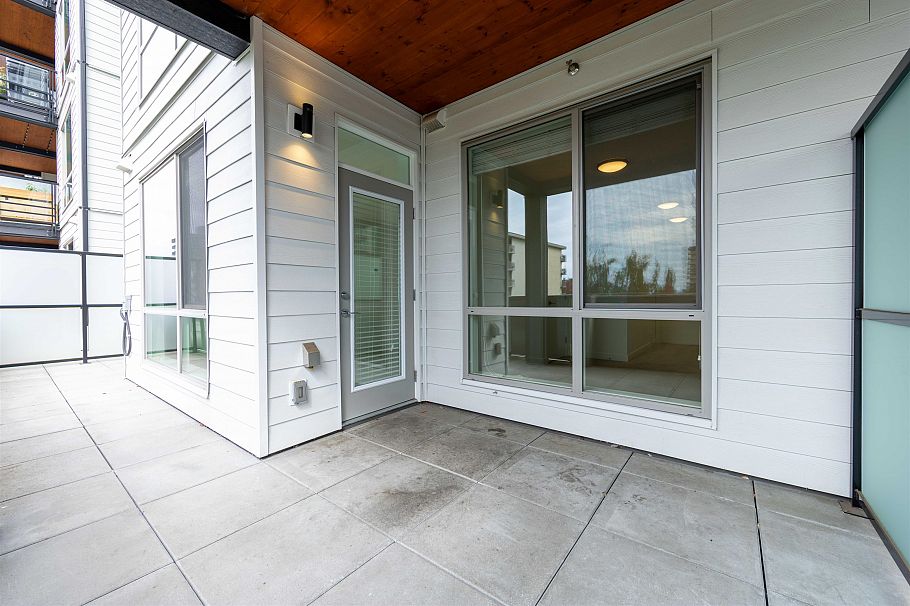 203 108 E 8th Street North Vancouver, BC - 17
