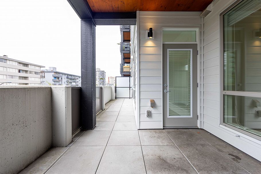203 108 E 8th Street North Vancouver, BC - 18