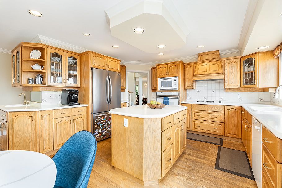 4153 Quarry Court North Vancouver, BC - 17