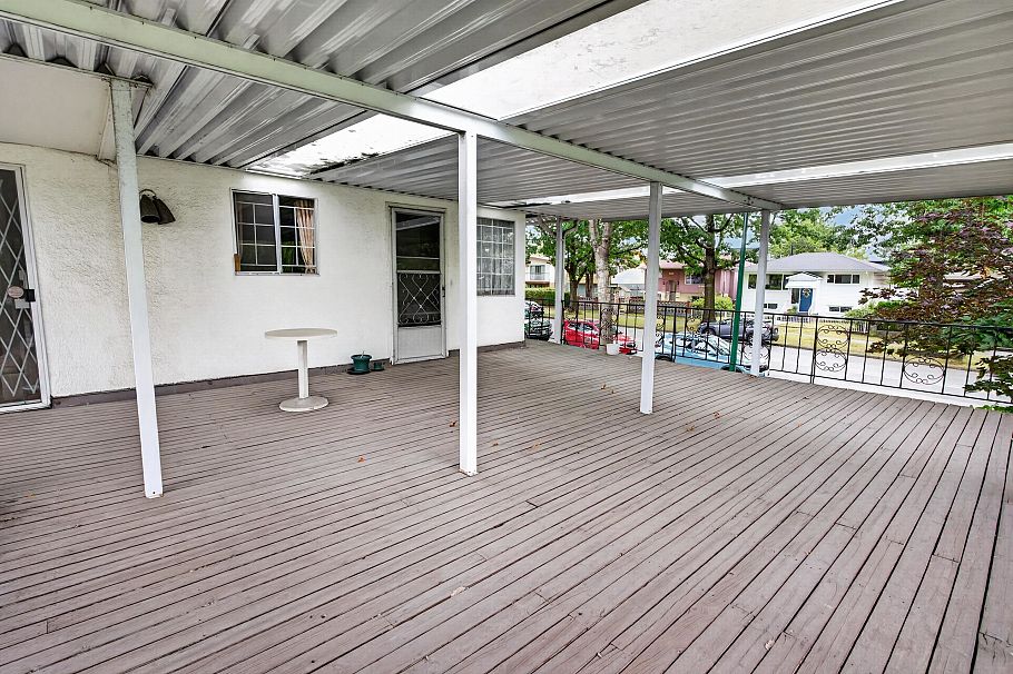 3660 E 22nd Avenue Vancouver, BC - 35
