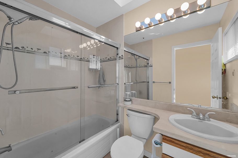 8419 Osler Street Vancouver, BC - 18