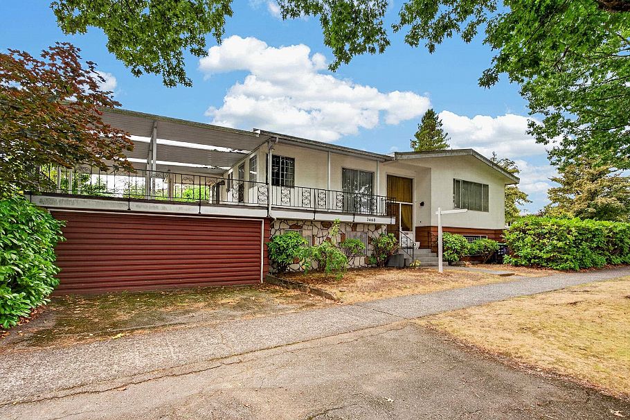 3660 E 22nd Avenue Vancouver, BC - 40