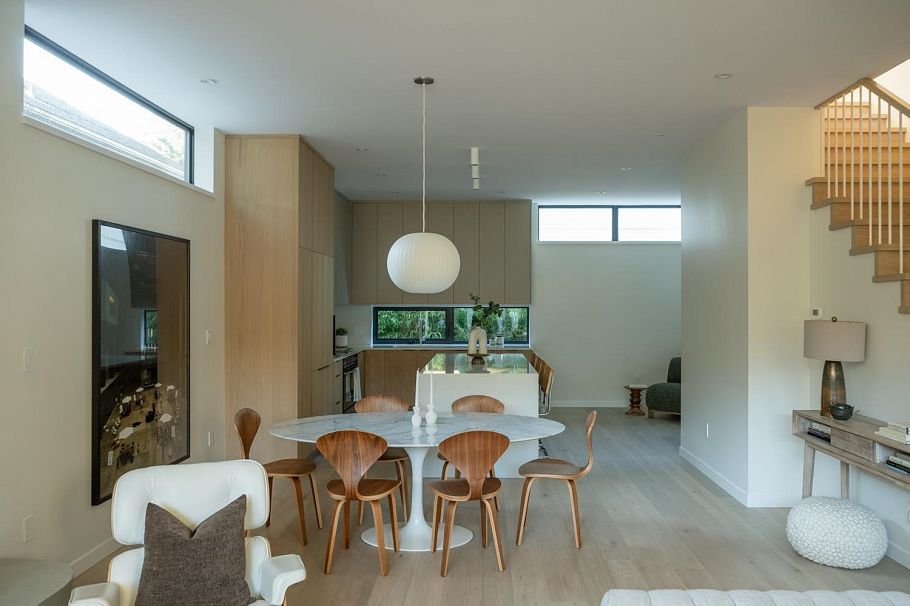 893 E 21st Avenue Vancouver, BC - 6