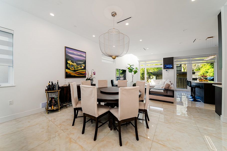 6007 Larch Street Vancouver, BC - 5