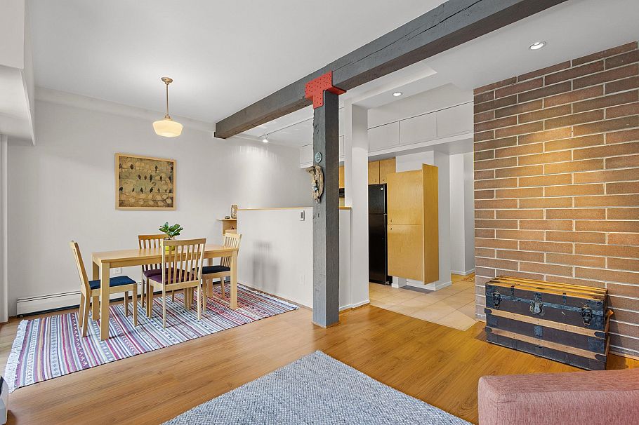 309 1535 Nelson Street Vancouver, BC - 3