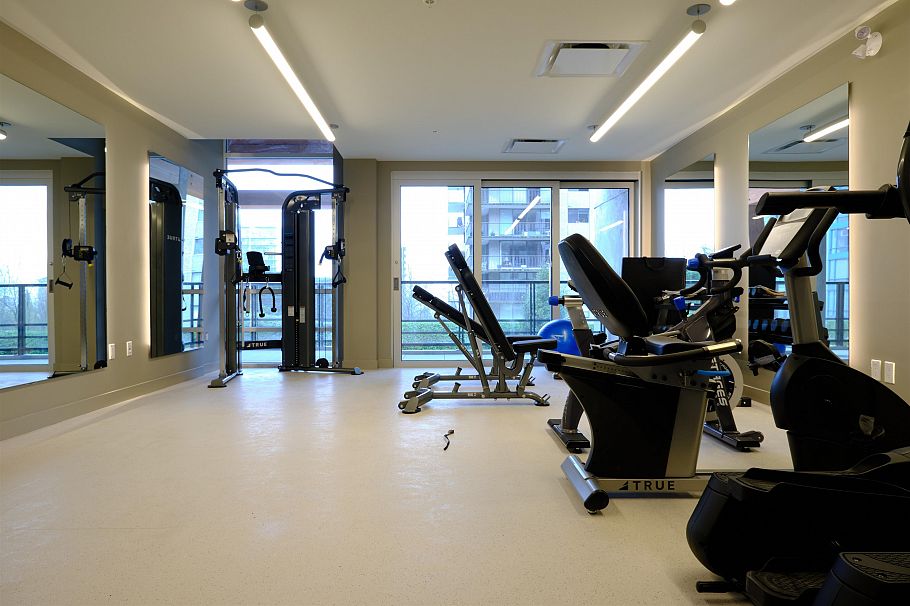 203 108 E 8th Street North Vancouver, BC - 22