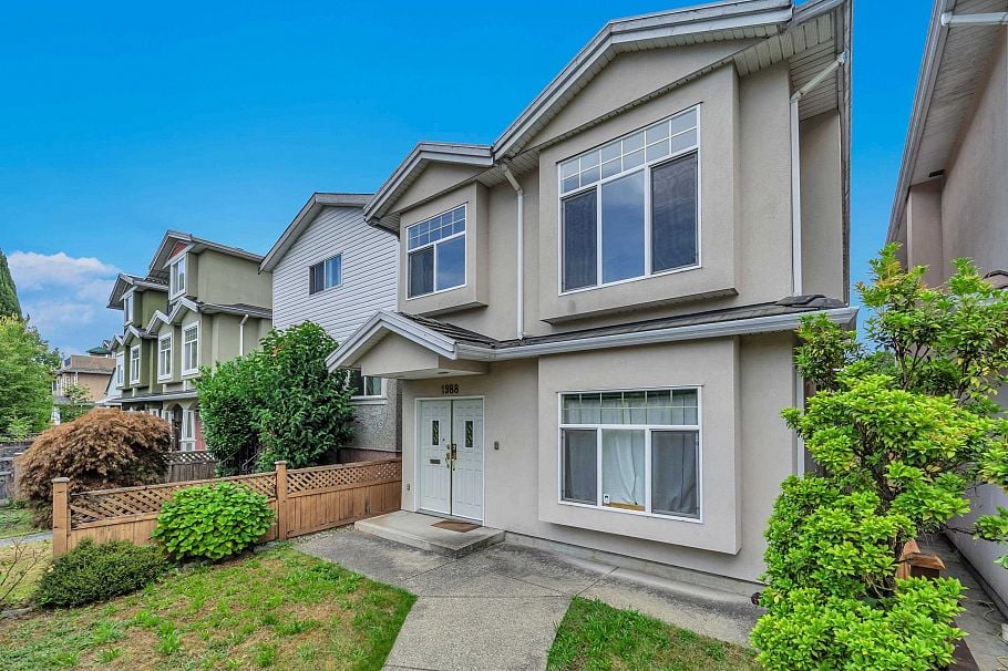 1988 Nanaimo Street Vancouver, BC - 30