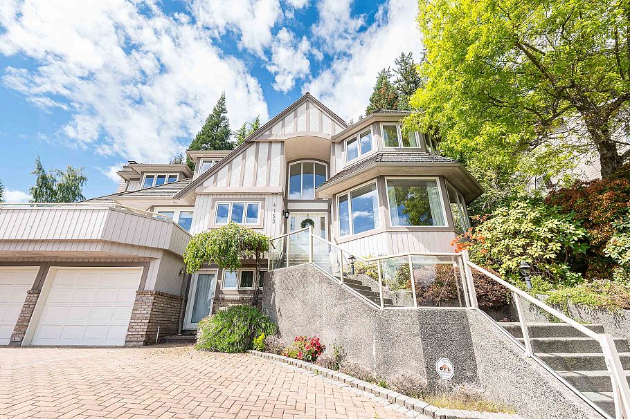 4153 Quarry Court North Vancouver, BC - 4