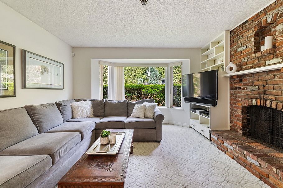 971 Canyon Boulevard North Vancouver, BC - 20