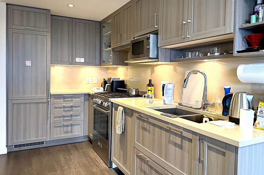 1903 5515 Boundary Road Vancouver, BC - 2