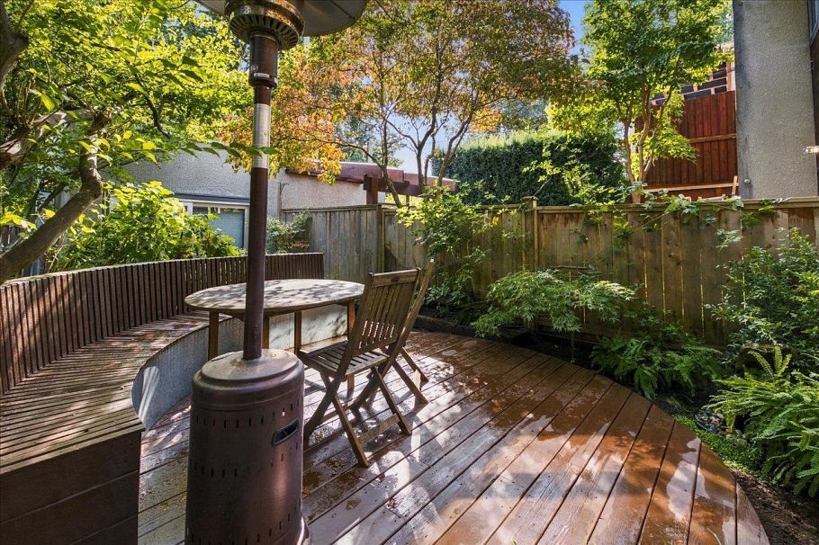 3008 Victoria Drive Vancouver, BC - 32