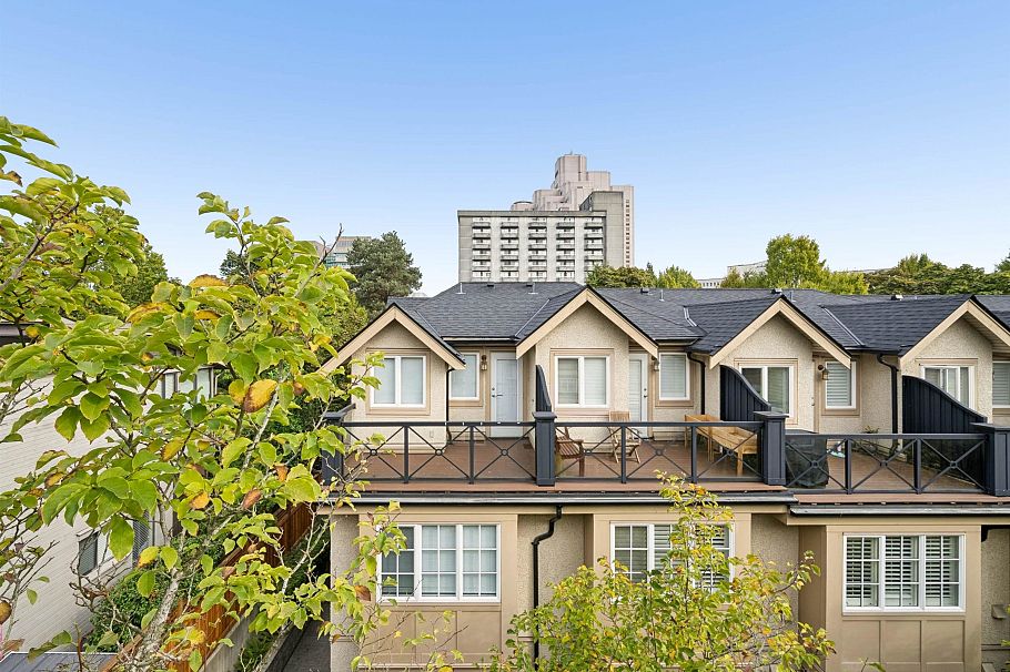 2957 Laurel Street Vancouver, BC - 31