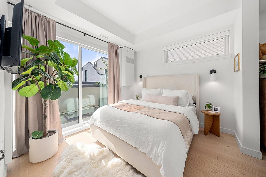 224 650 E 2nd Street North Vancouver, BC - 16