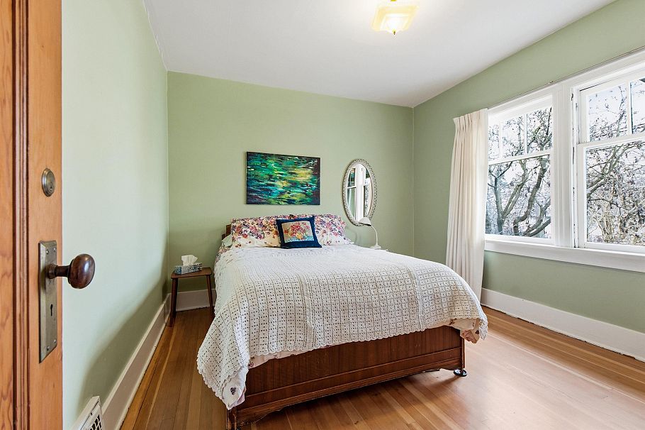 2076 Turner Street Vancouver, BC - 12