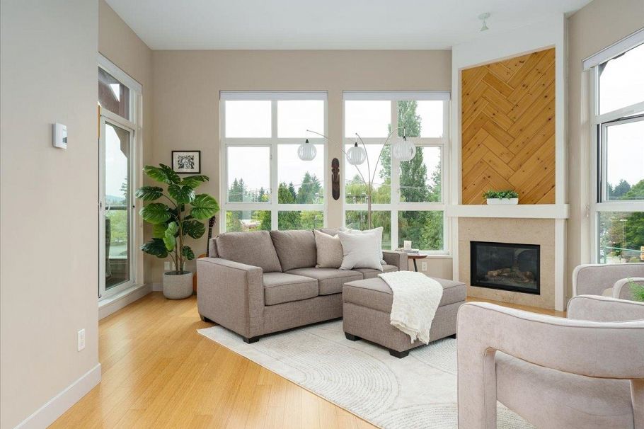 402 3732 Mt Seymour Parkway North Vancouver, BC - 2