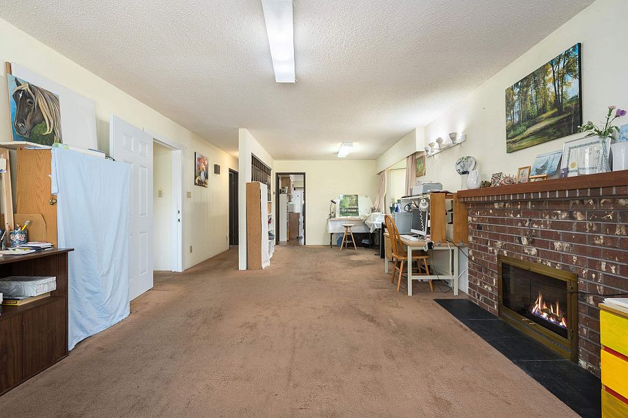 1594 W 68th Avenue Vancouver, BC - 12