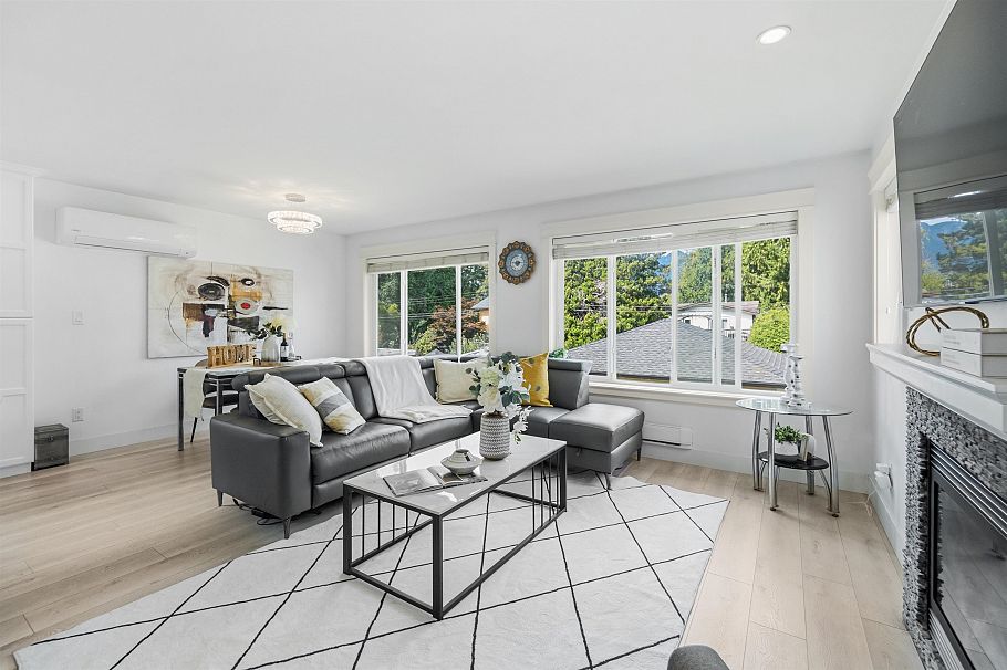318 W 18th Street North Vancouver, BC - 6
