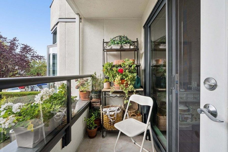 215 456 Moberly Road Vancouver, BC - 18