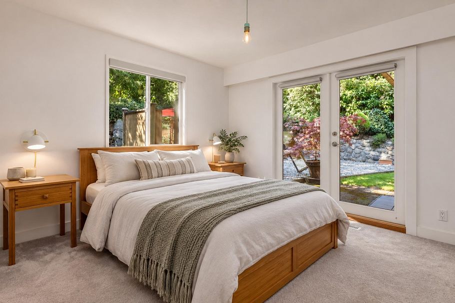 1458 Kilmer Road North Vancouver, BC - 13