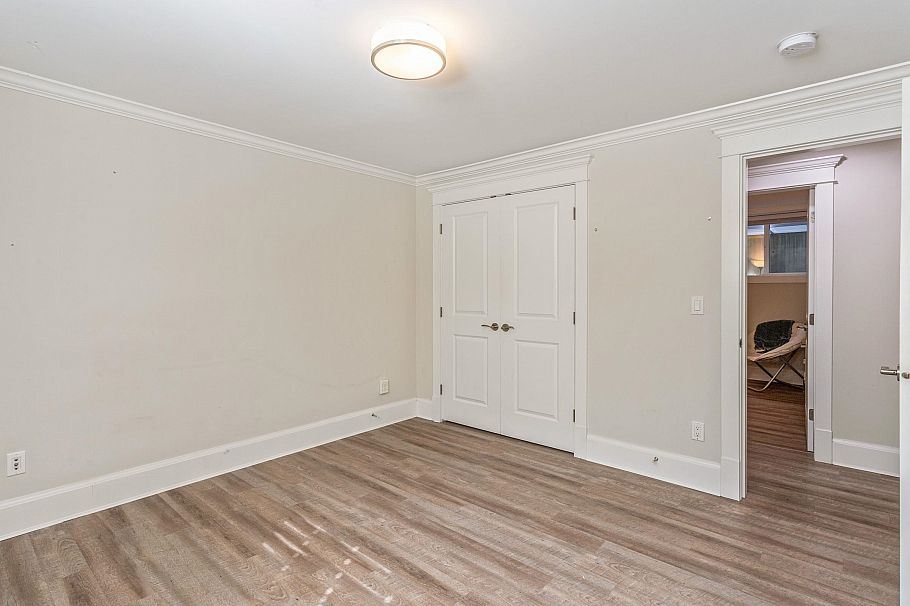 2228 Mahon Avenue North Vancouver, BC - 33