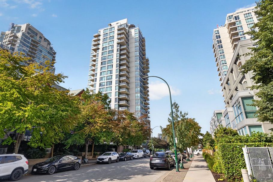 502 120 Milross Avenue Vancouver, BC - 38