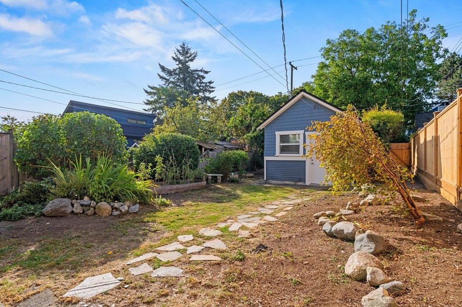 308 E 23rd Avenue Vancouver, BC - 33