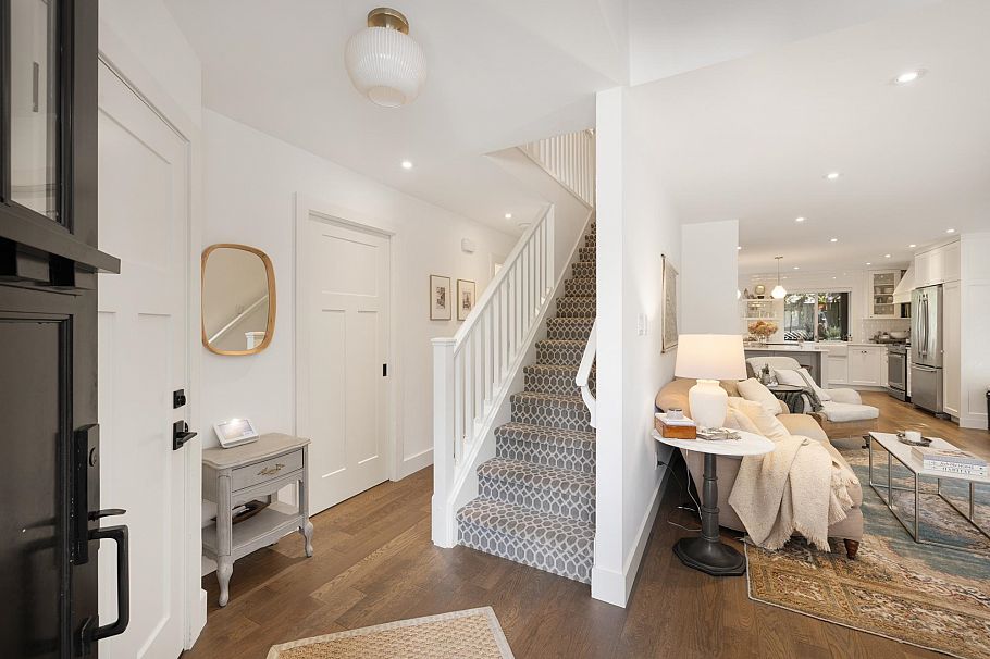 3558 Everglade Place North Vancouver, BC - 7