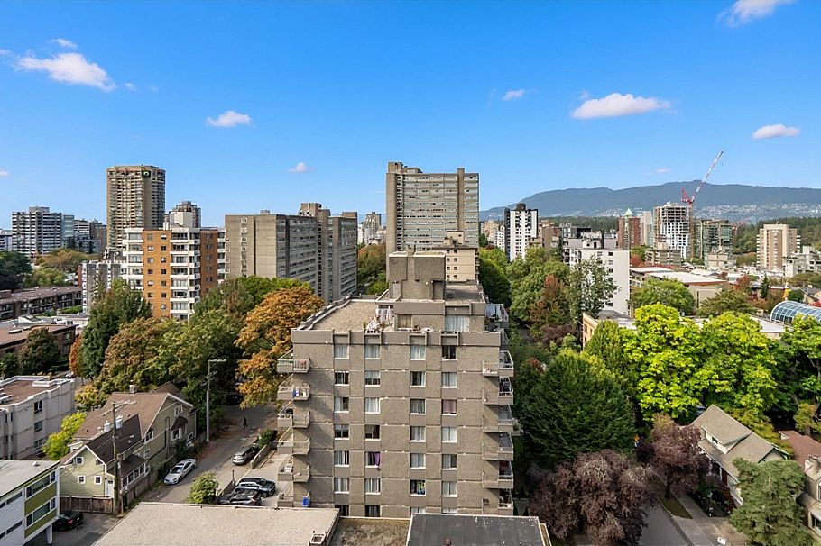 1101 1500 Haro Street Vancouver, BC - 24