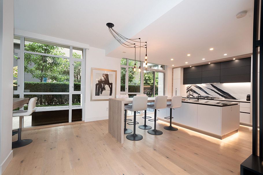 180 Athletes Way Vancouver, BC - 8
