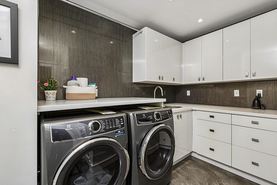 4041 Prospect Road North Vancouver, BC - 30