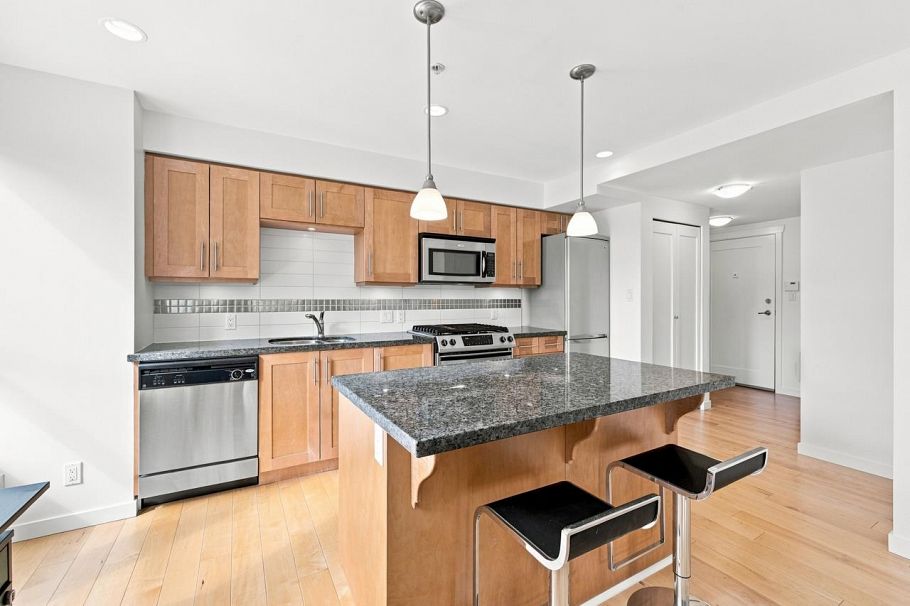 302 2626 Alberta Street Vancouver, BC - 3