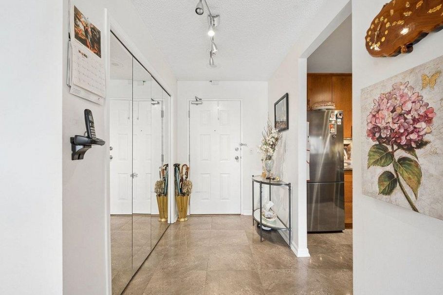 215 456 Moberly Road Vancouver, BC - 11