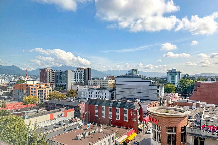 1608 188 Keefer Street Vancouver, BC - 2