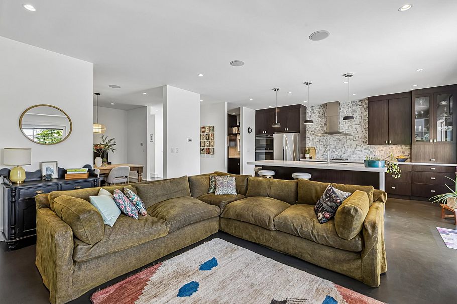4041 Prospect Road North Vancouver, BC - 5