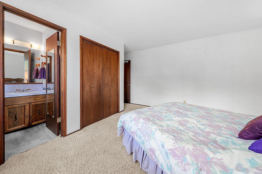 3833 Lynn Valley Road North Vancouver, BC - 19