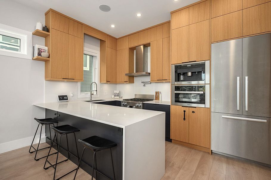 3 215 E 21st Street North Vancouver, BC - 14